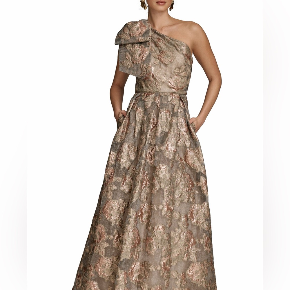 Donna Karan New York One-Shoulder Metallic Jacquard Gown, SIZE 12 - Picture 2 of 11